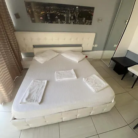 Rio Hotel Lushnje